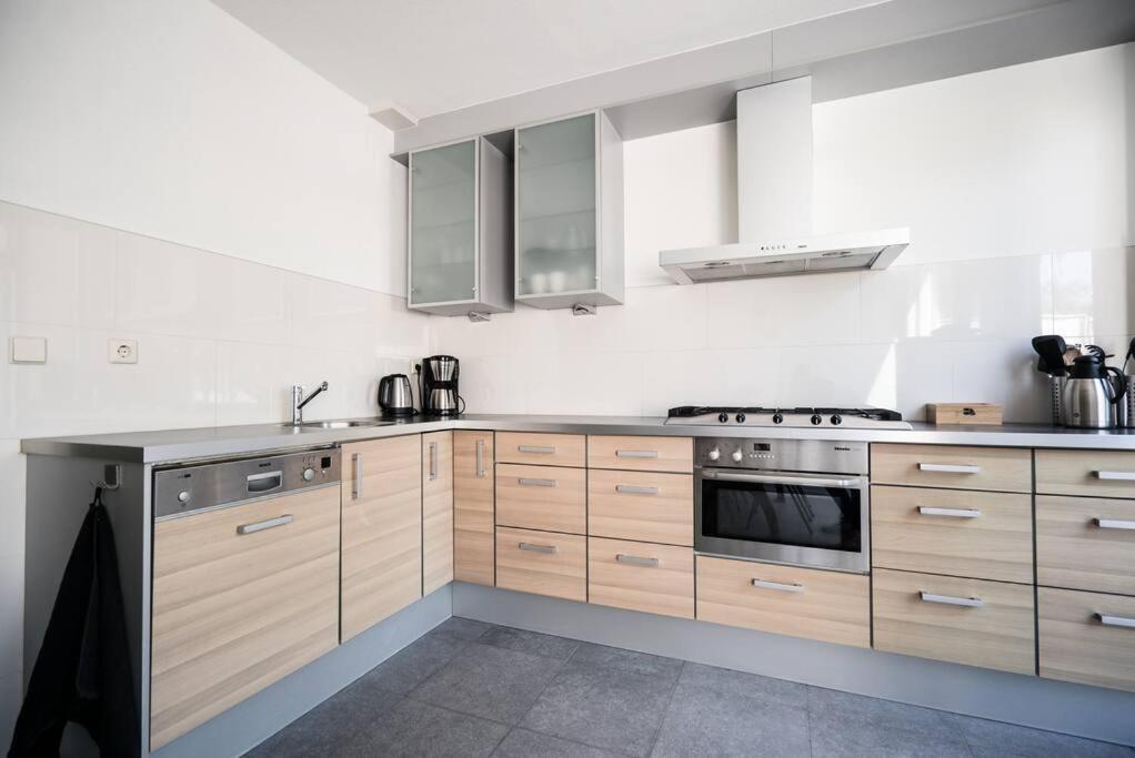 Cityhouse Алкмар Экстерьер фото